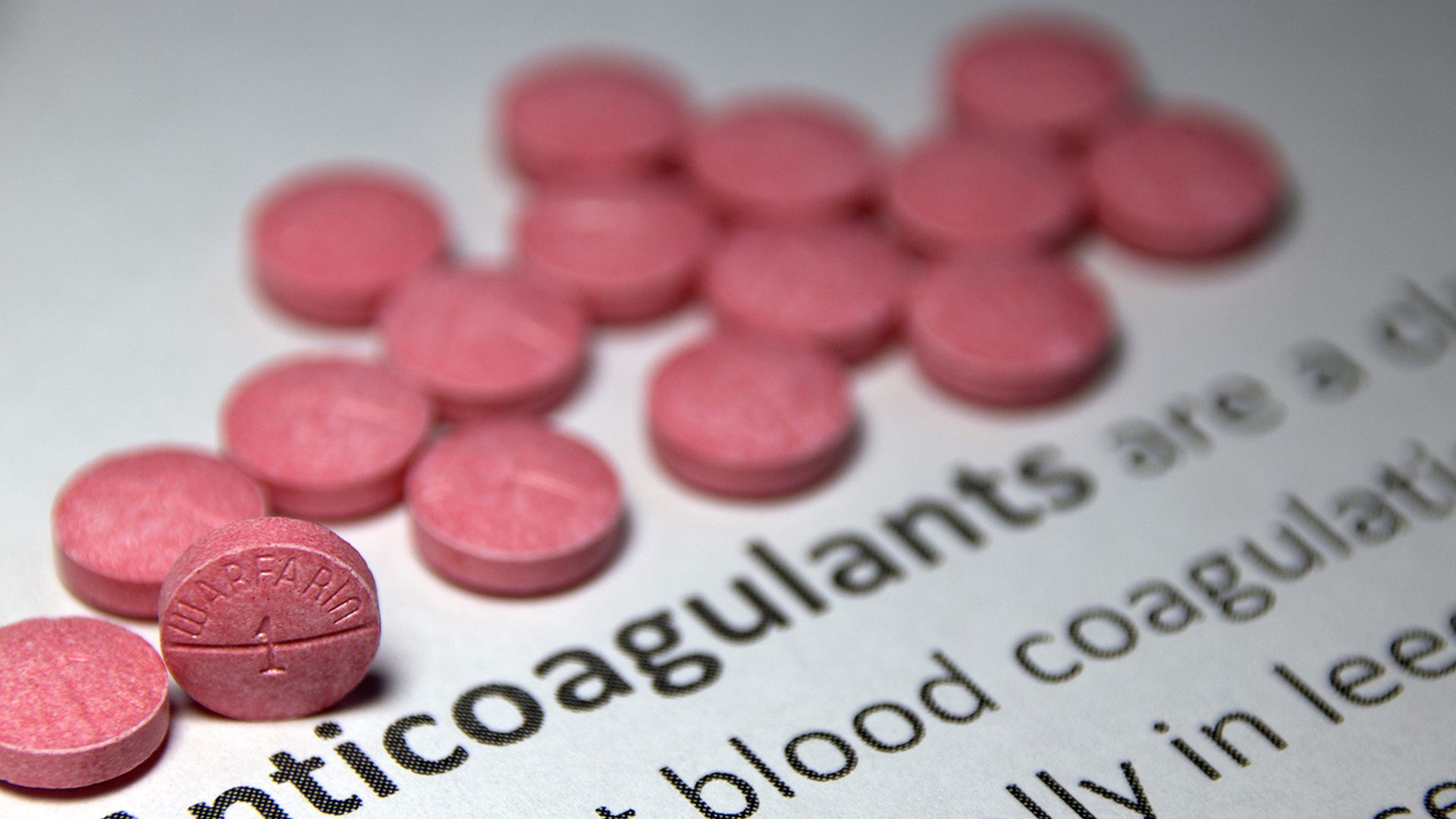 Rivaroxaban versus warfarina en pacientes con fibrilación auricular